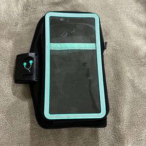 Exercise arm phone holder